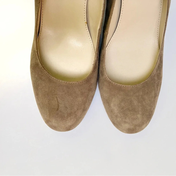 Marc Fisher Isabelle Suede Leather Block Heel Pump Shoes in Tan  Size 9.5 - Picture 4 of 5